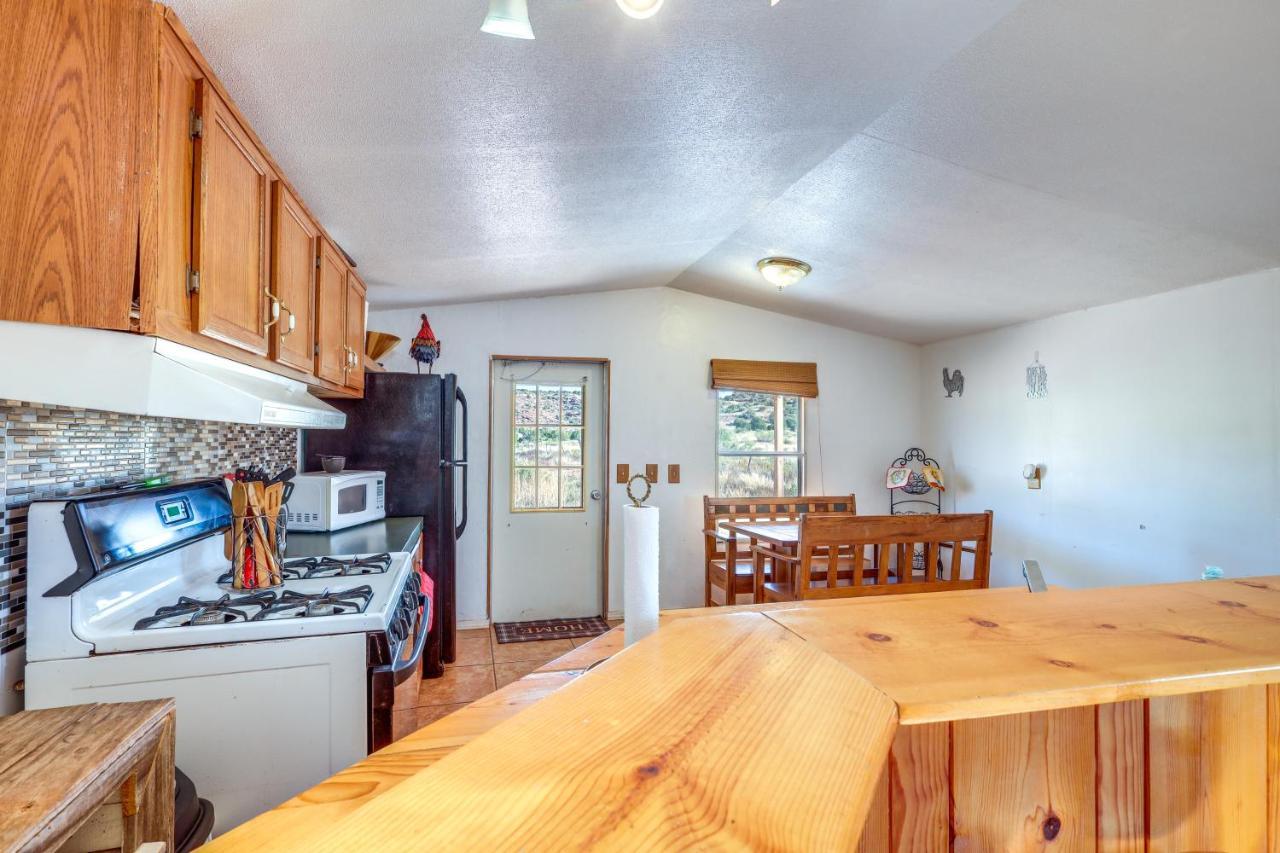 Charming Santa Rosa Home With Mountain Views And Porch Экстерьер фото